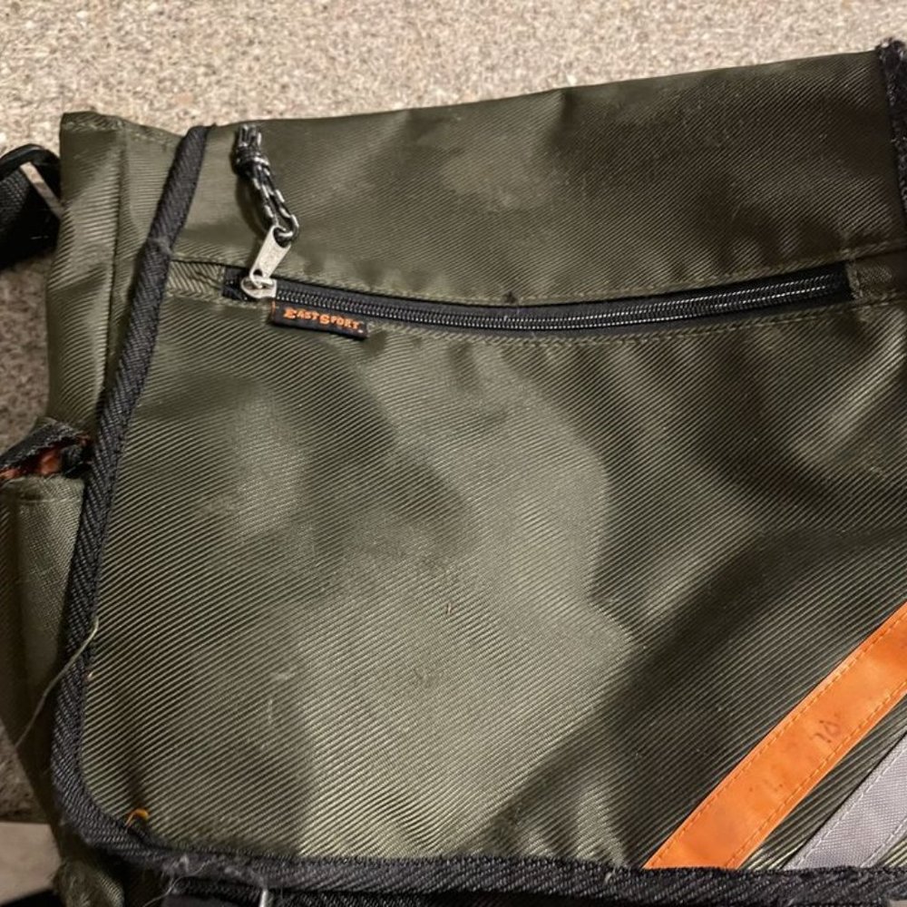 Messenger Bag
